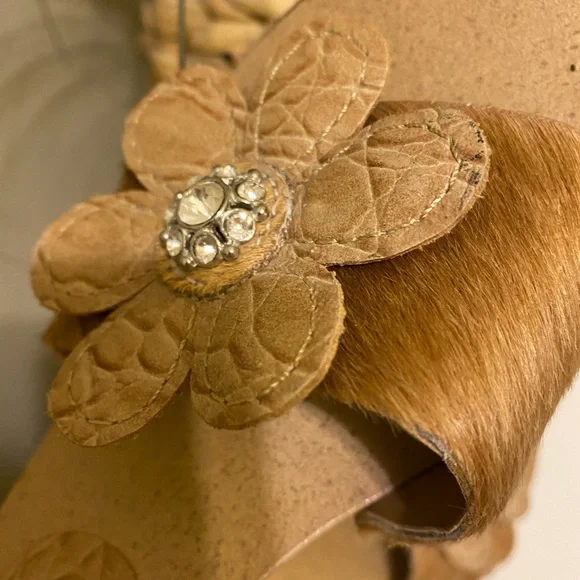 TWO LIPS Vintage Wooden Clogs - Picture 8 of 14